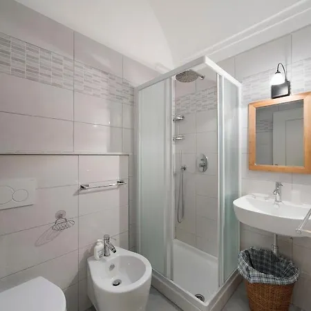 Vittorio Veneto 112 Apartment *